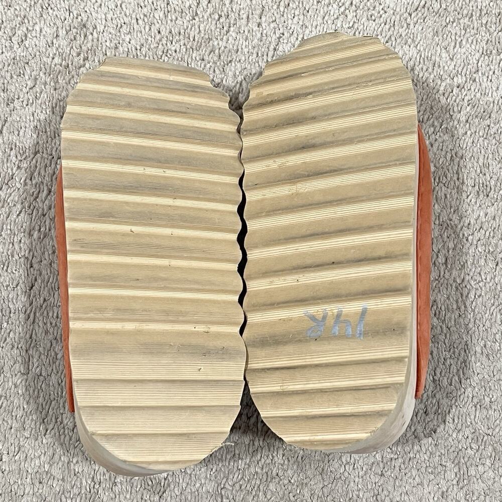 Bryr Orange Clogs - Picture 6 of 6